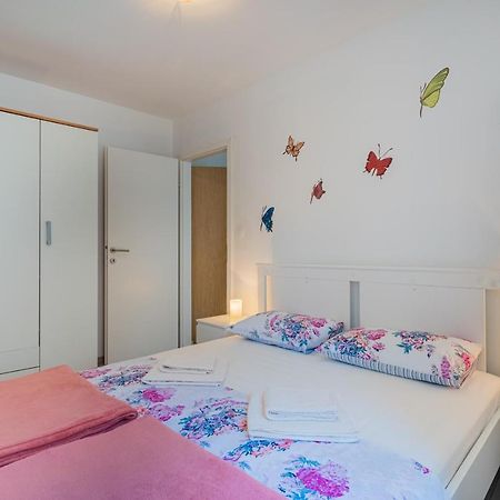 Apartman Antonija Cres Luaran gambar
