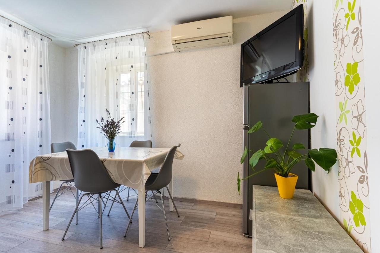 Apartman Antonija Cres Luaran gambar